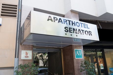 https://www.senatorbarcelona.com/resources/img/imgTxt/aparthotel-senator-barcelona-hotel-hotel-lateral-nova-web-4_25_107_1059.jpg